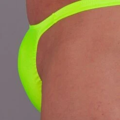 Exclusive Men String Tanga - UNI NeonGelb -Aufreizende Bademode exclusive mens string tanga uni neon 6 1280x1280