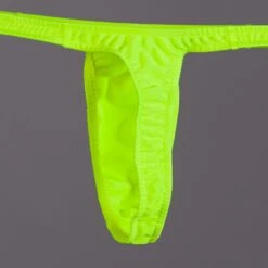 Exclusive Men String Tanga - UNI NeonGelb -Aufreizende Bademode exclusive mens string tanga uni neon 9 1280x1280
